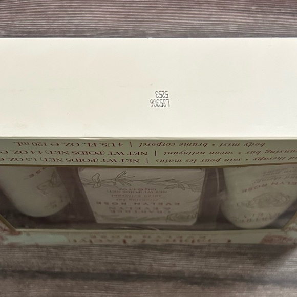 Crabtree & Evelyn Rose Collection Set NWOT - Picture 3 of 6